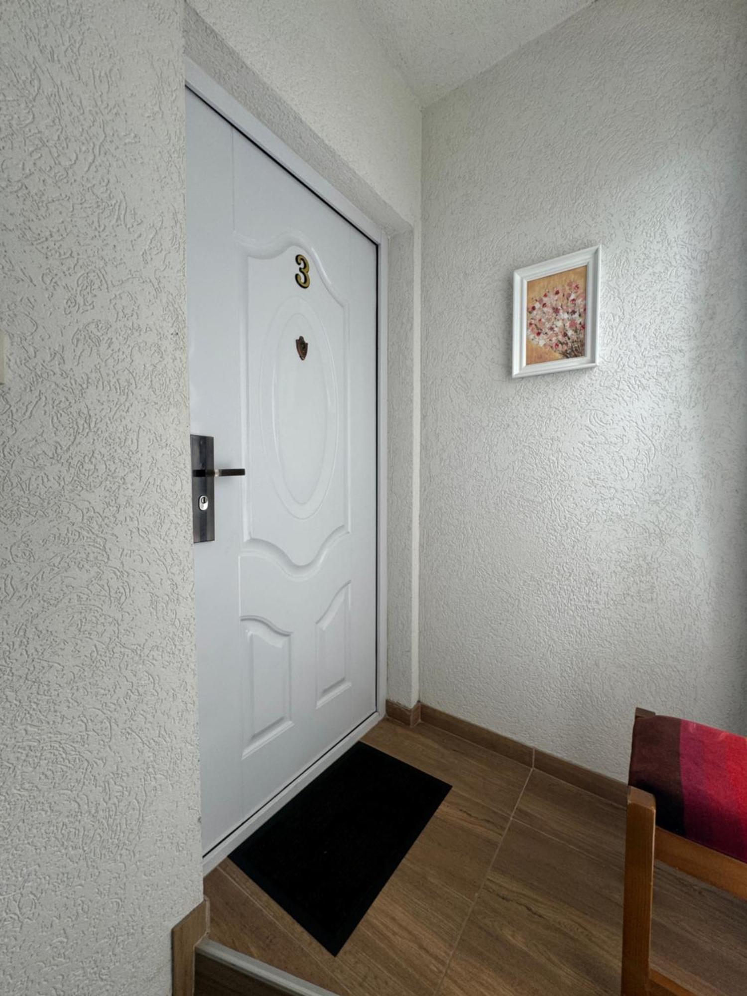 Apartmani 23 Novi Pazar Exterior photo